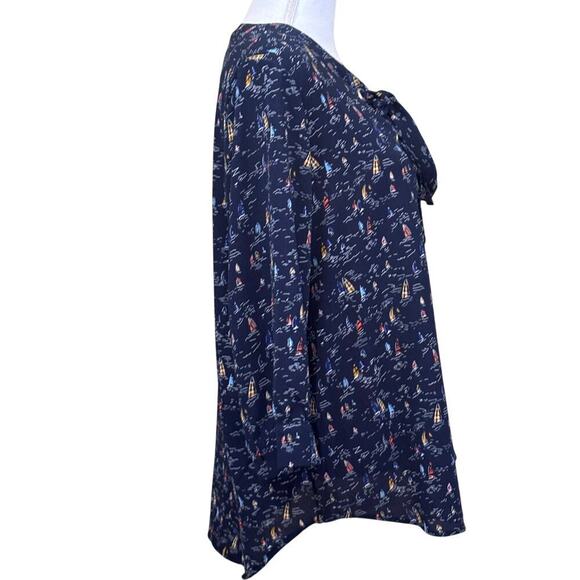 The Limited blue sailboat tunic, large, classic, nautical, seaside, Americana - Picture 2 of 7
